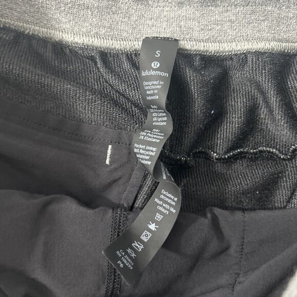 Lululemon Short Mens Small Gray City Sweat Comfortable 9.5 - Picture 5 of 7